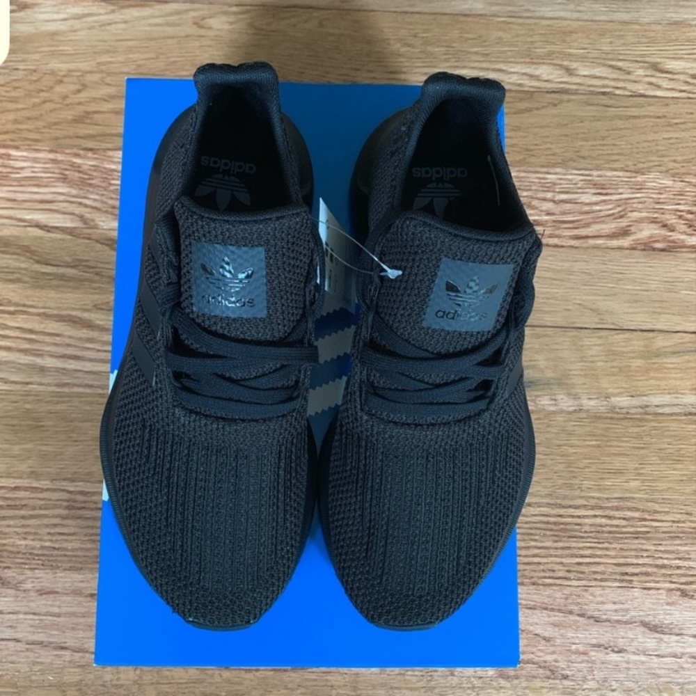 Adidas Swift Run Shoes